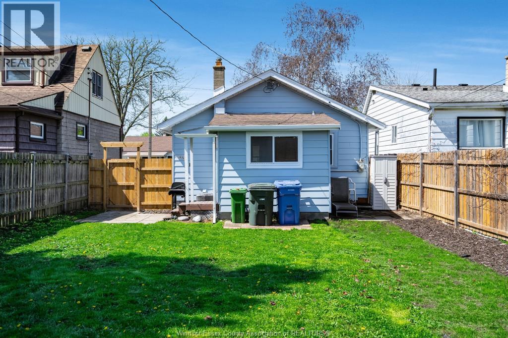 1062 Lena Avenue, Windsor, Ontario  N9C 3K4 - Photo 28 - 26009113
