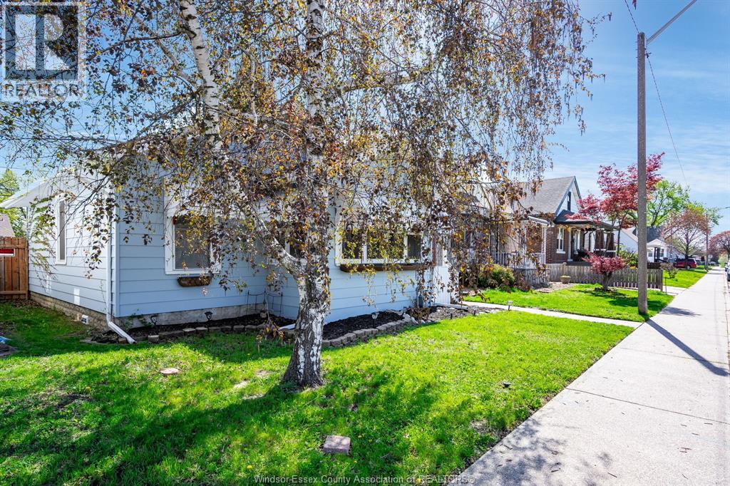 1062 Lena Avenue, Windsor, Ontario  N9C 3K4 - Photo 21 - 26009113
