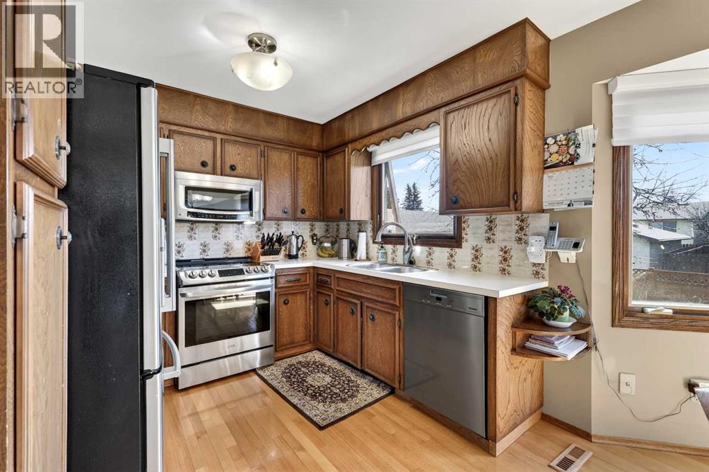 168 Templewood Drive NE, Calgary, Alberta  T1Y 4G8 - Photo 11 - A2303727