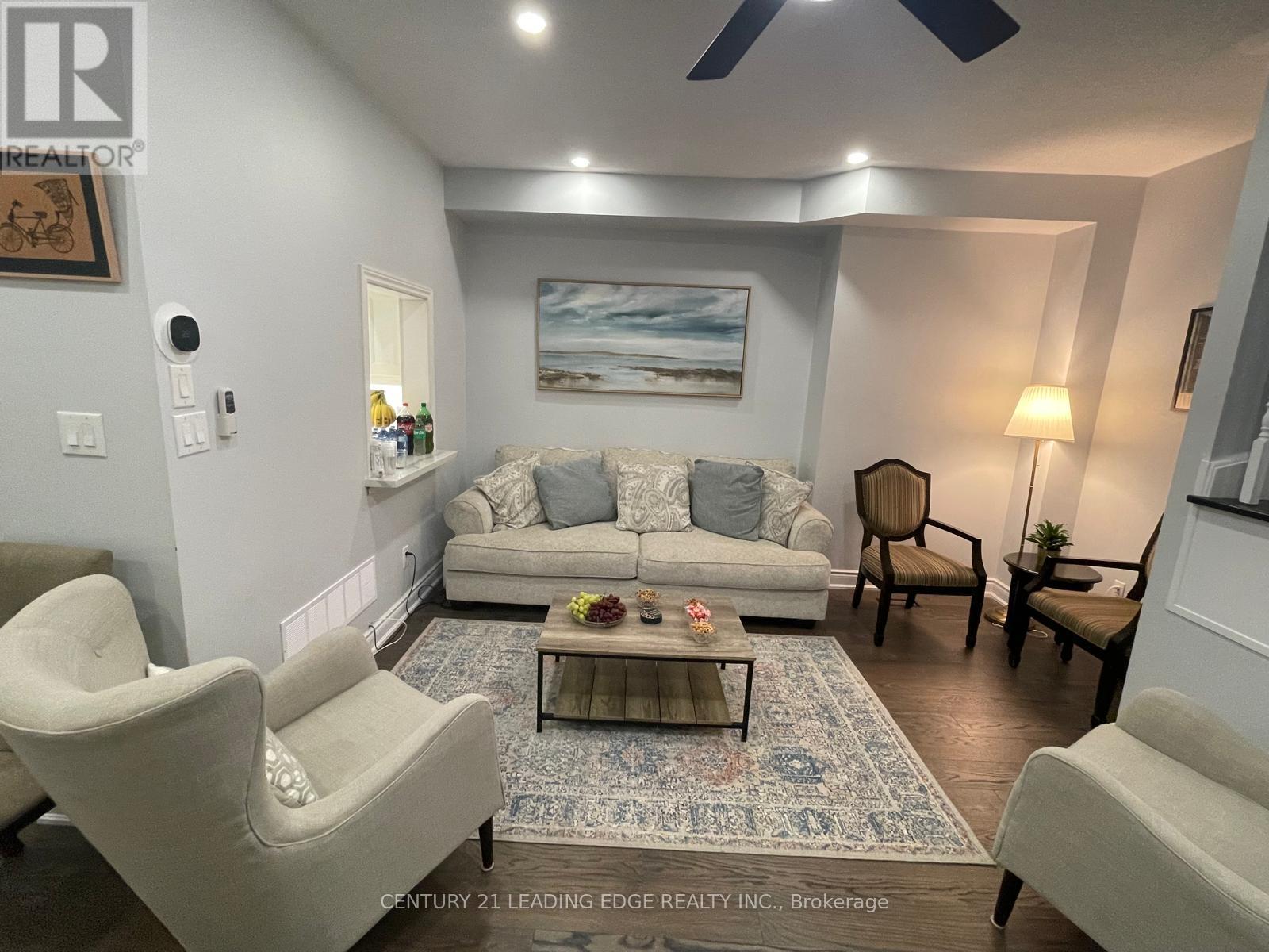 90 Niagara Trail, Halton Hills, Ontario  L7G 0A8 - Photo 1 - W13039644