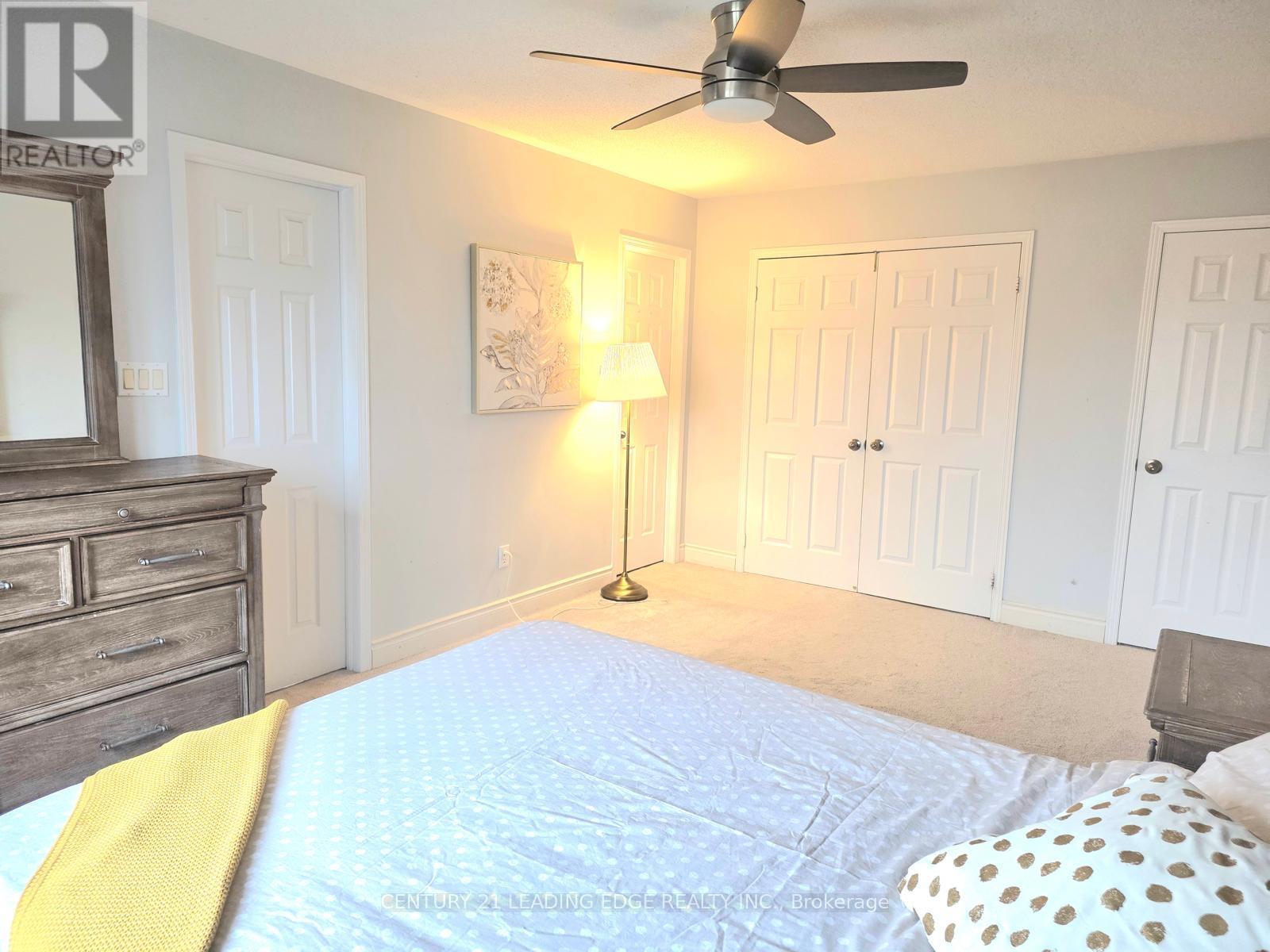 90 Niagara Trail, Halton Hills, Ontario  L7G 0A8 - Photo 11 - W13039644