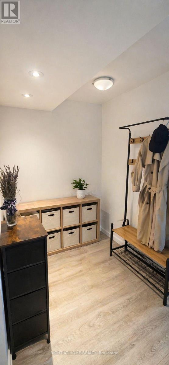 1534 - 5 Mabelle Avenue, Toronto, Ontario  M9A 0C8 - Photo 11 - W13039680