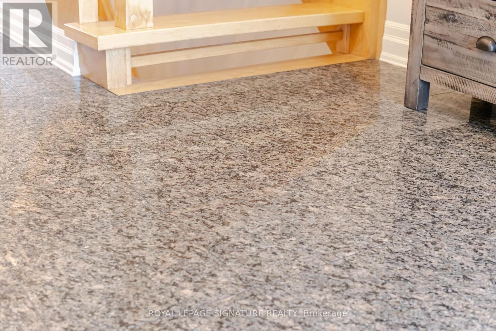 762 Vermouth Avenue, Mississauga, Ontario  L5A 3T3 - Photo 18 - W13039916