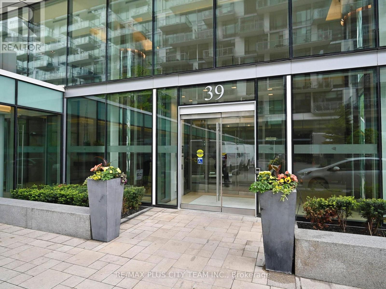 202 - 39 Queens Quay E, Toronto, Ontario  M5E 0A5 - Photo 38 - C13037310