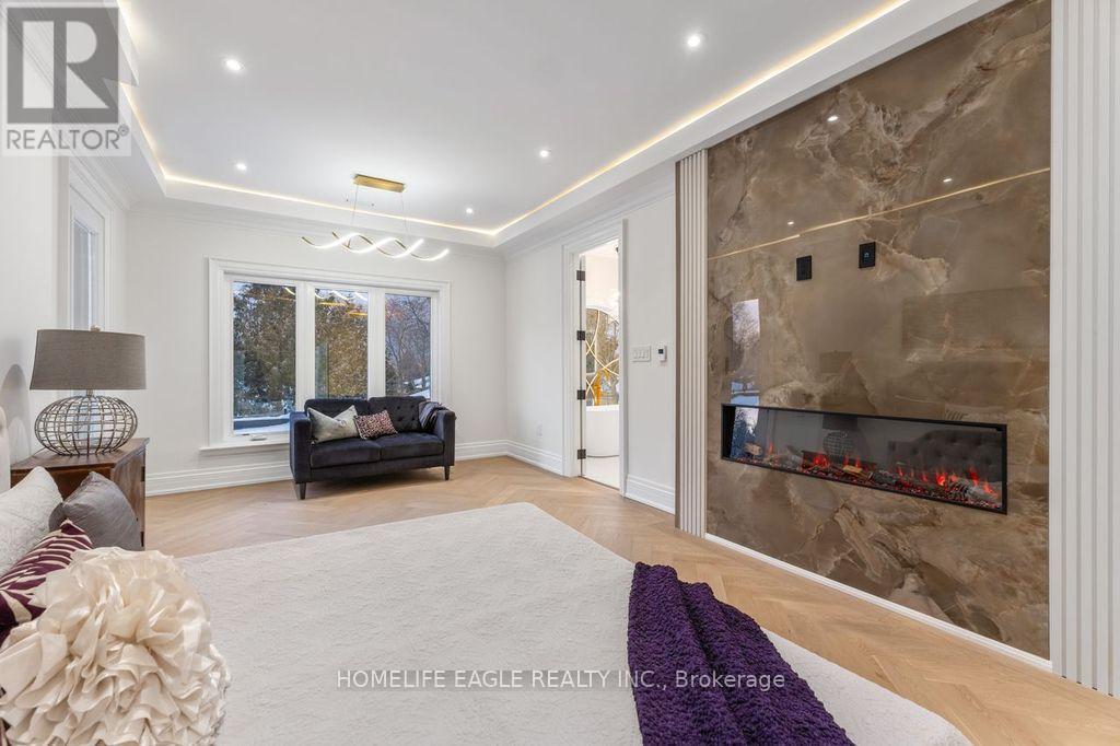 52 Child Drive, Aurora, Ontario  L4G 1Y5 - Photo 18 - N12991166