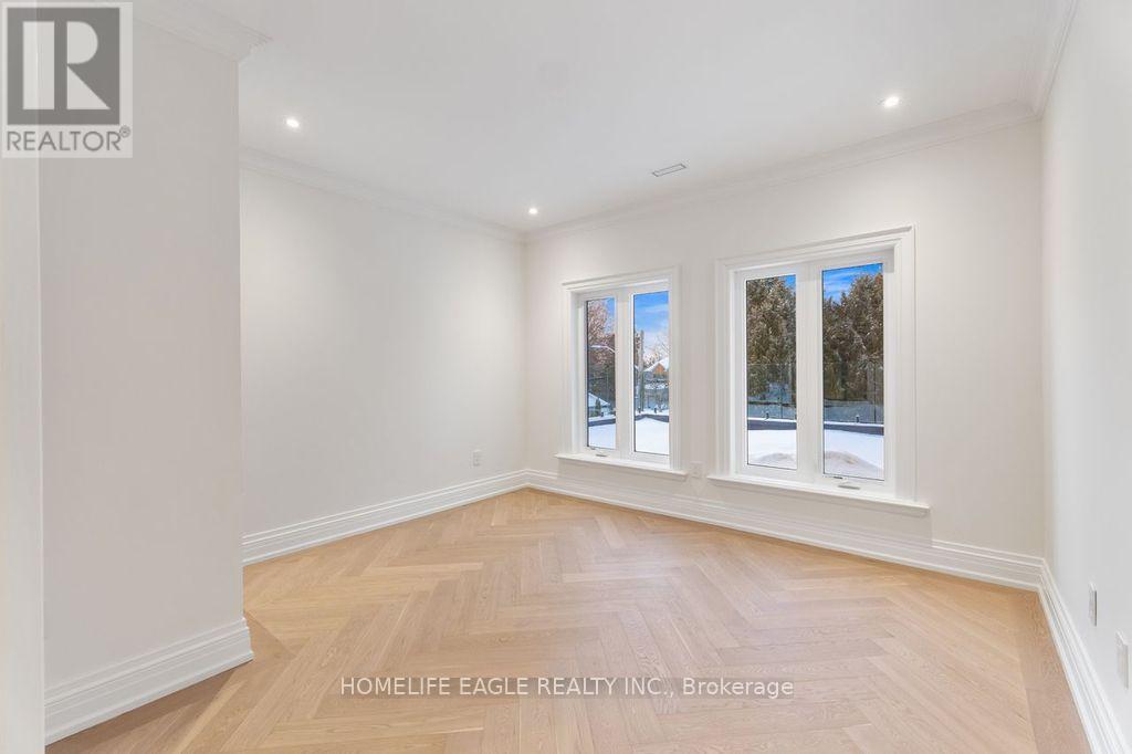 52 Child Drive, Aurora, Ontario  L4G 1Y5 - Photo 31 - N12991166