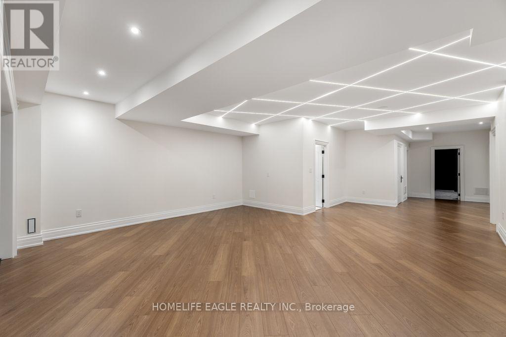 52 Child Drive, Aurora, Ontario  L4G 1Y5 - Photo 35 - N12991166