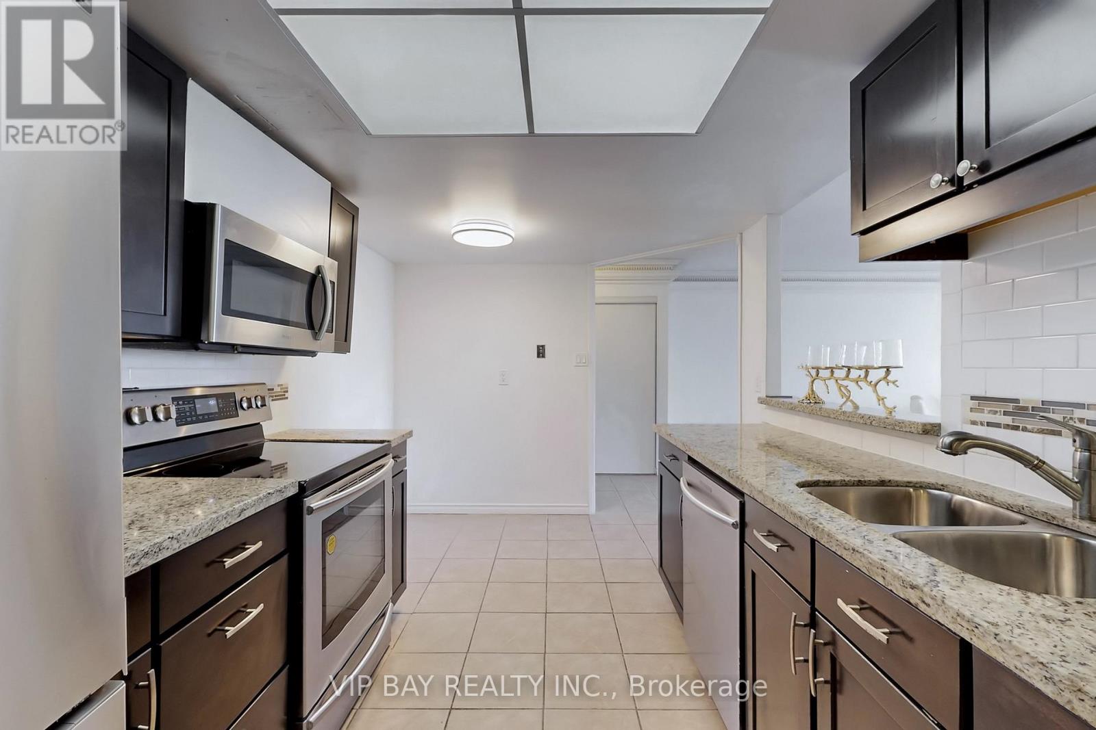 524 - 32 Clarissa Drive, Richmond Hill, Ontario  L4C 9R7 - Photo 18 - N13034502