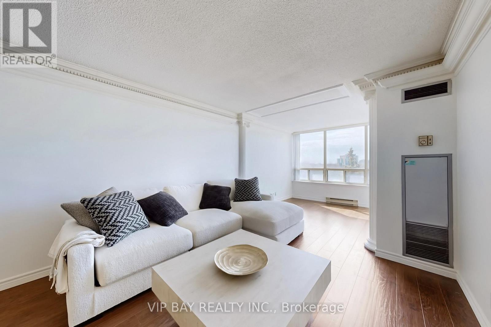 524 - 32 Clarissa Drive, Richmond Hill, Ontario  L4C 9R7 - Photo 8 - N13034502