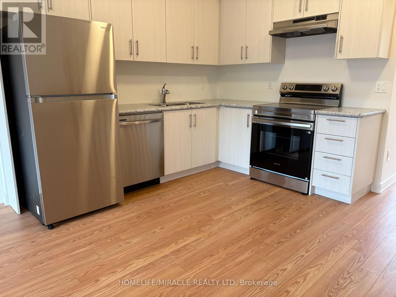 211 - 15100 Yonge Street, Aurora, Ontario  L4G 4C8 - Photo 12 - N13039904