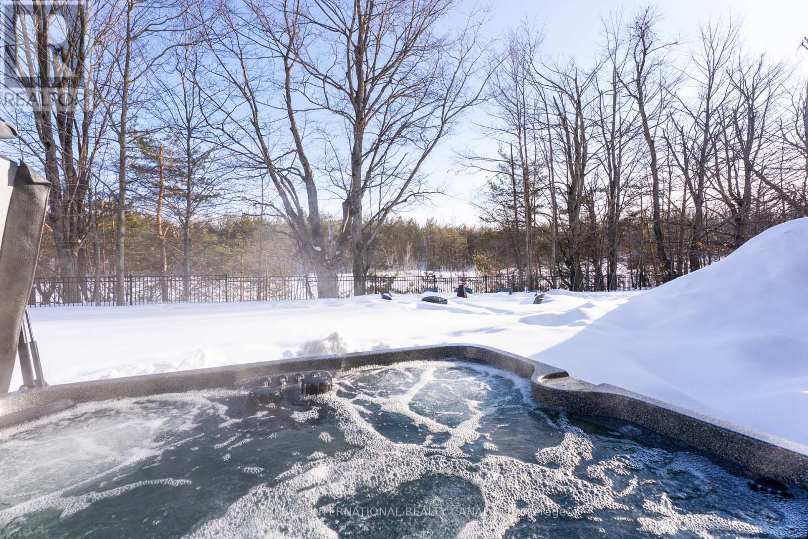 7 Ridgewood Court, Oro-Medonte, Ontario  L0L 2L0 - Photo 42 - S12816760