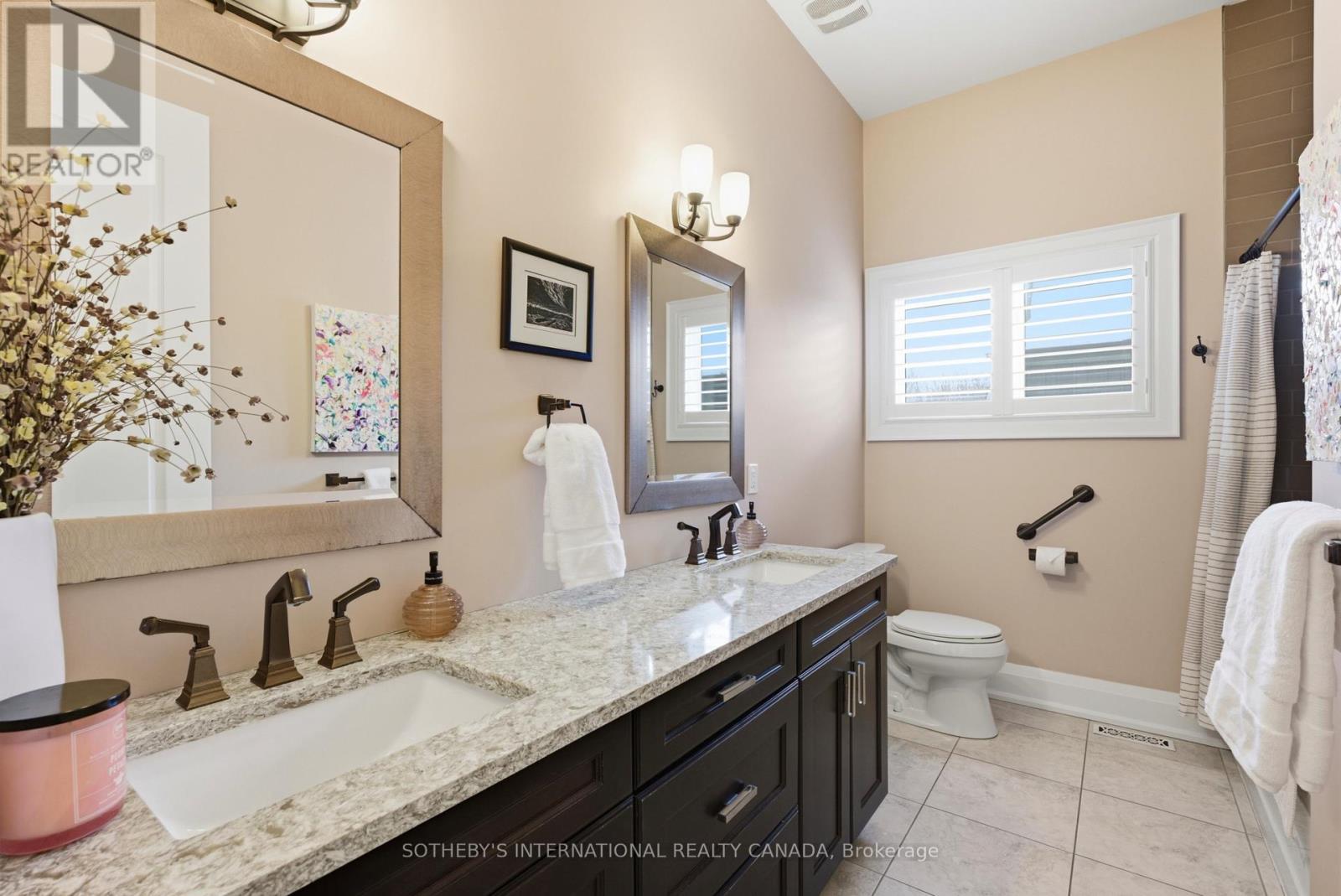 7 Ridgewood Court, Oro-Medonte, Ontario  L0L 2L0 - Photo 19 - S12816760