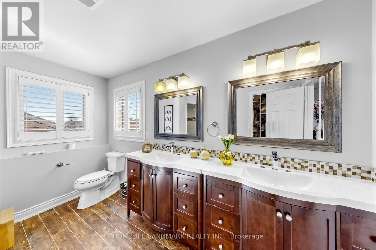 552 Morning Dove Drive, Oakville, Ontario  L6H 7L3 - Photo 15 - W13038554