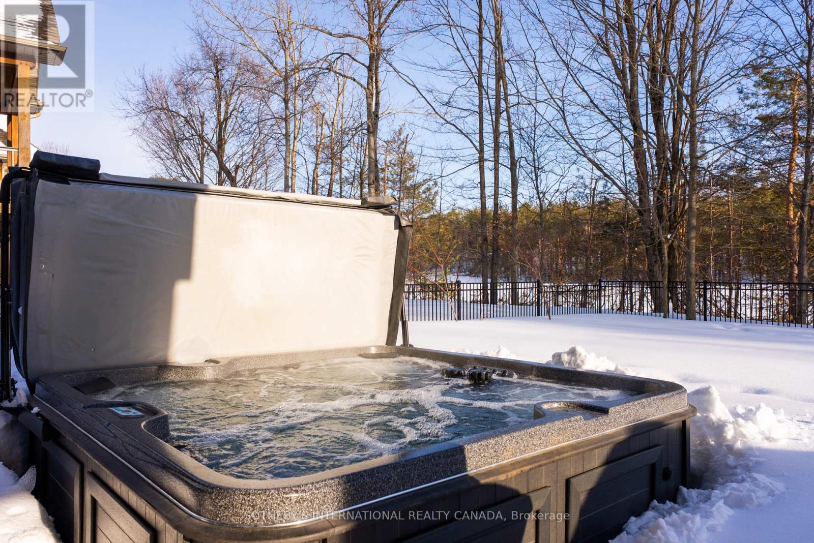 7 Ridgewood Court, Oro-Medonte, Ontario  L0L 2L0 - Photo 41 - S12816760