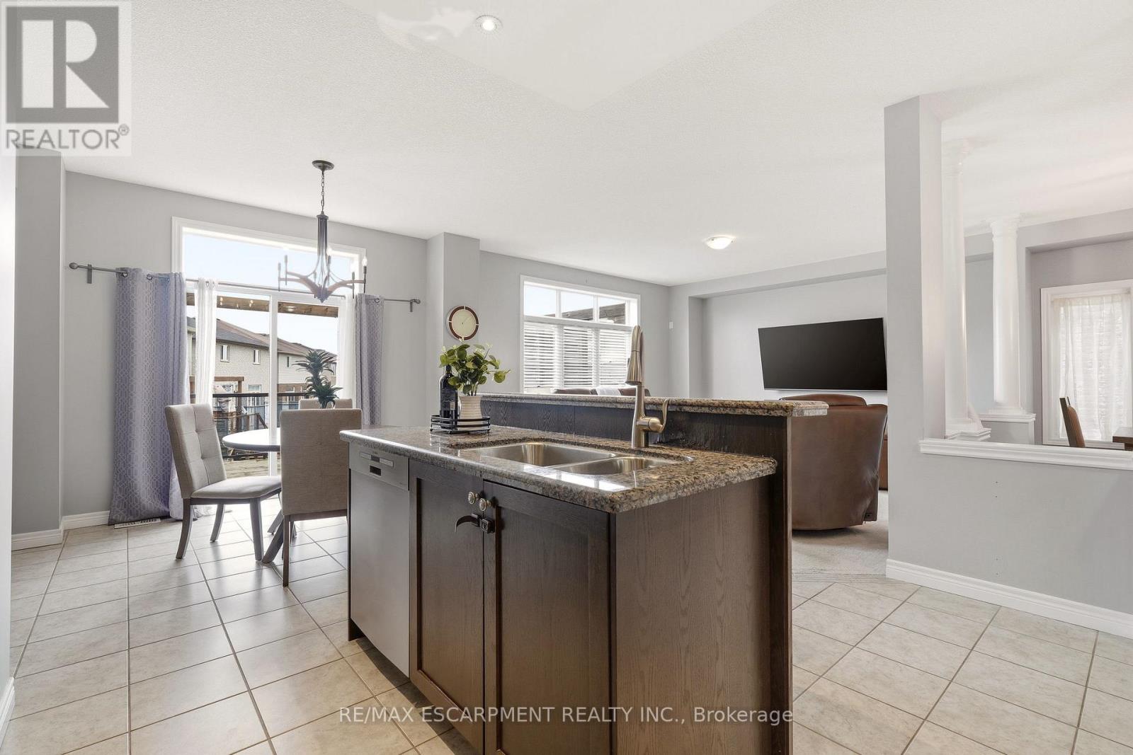 21 House Lane, Hamilton, Ontario  L9K 0G1 - Photo 7 - X13039654