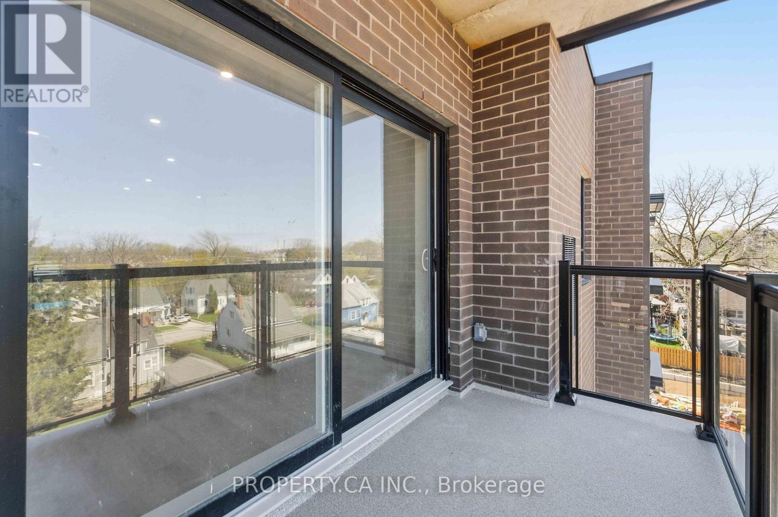 203 - 8 Hutt Lane, Thorold, Ontario  L2V 1V4 - Photo 3 - X13039662