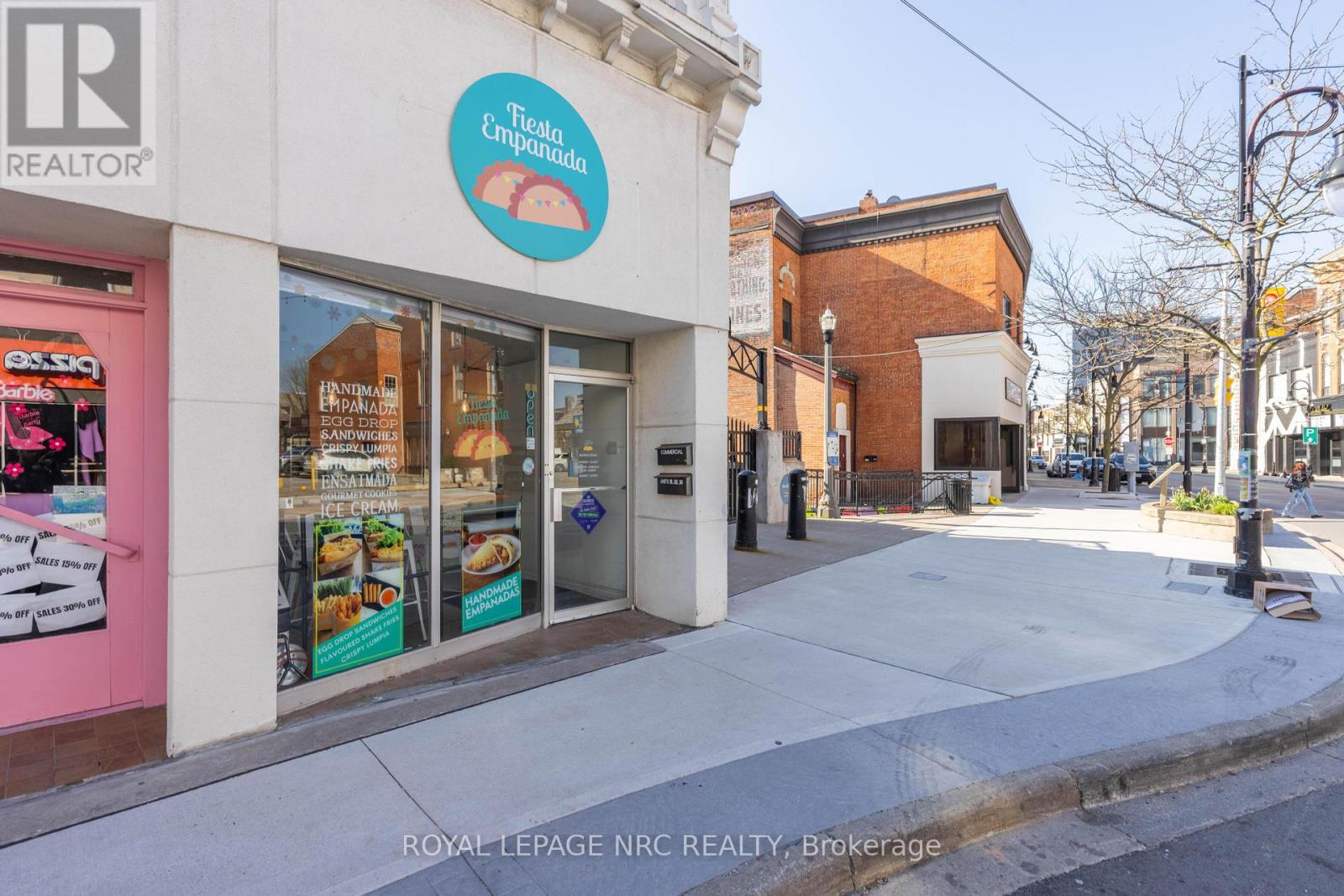 142 St. Paul Street, St. Catharines (Downtown), Ontario  L2R 3M2 - Photo 2 - X13039864