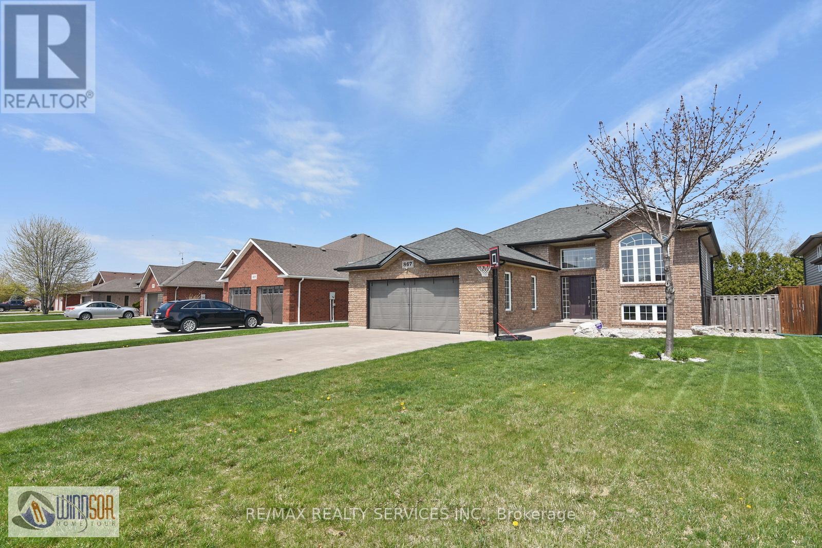 867 WESTWOOD DRIVE, Lakeshore, Ontario