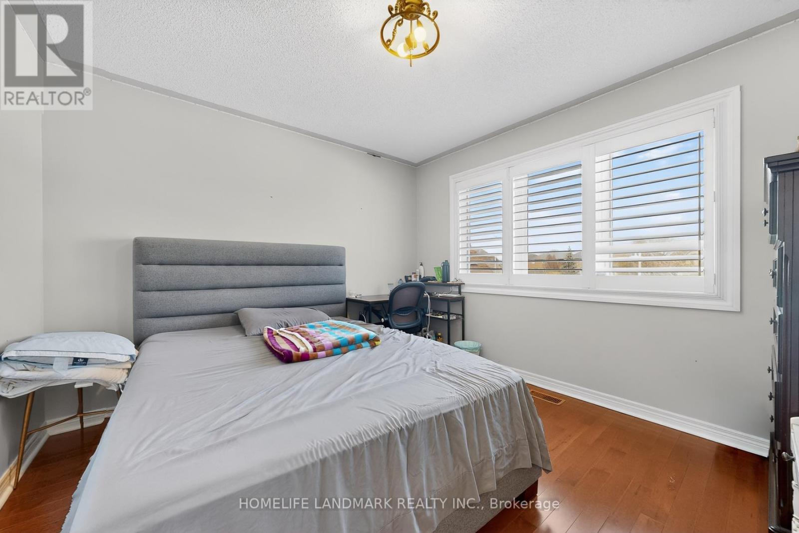 552 Morning Dove Drive, Oakville, Ontario  L6H 7L3 - Photo 18 - W13038554