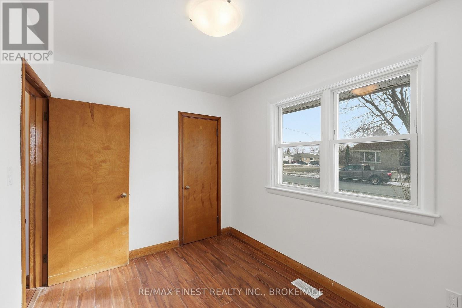 39 Lennox Street, Kingston, Ontario  K7M 4S3 - Photo 16 - X12923484