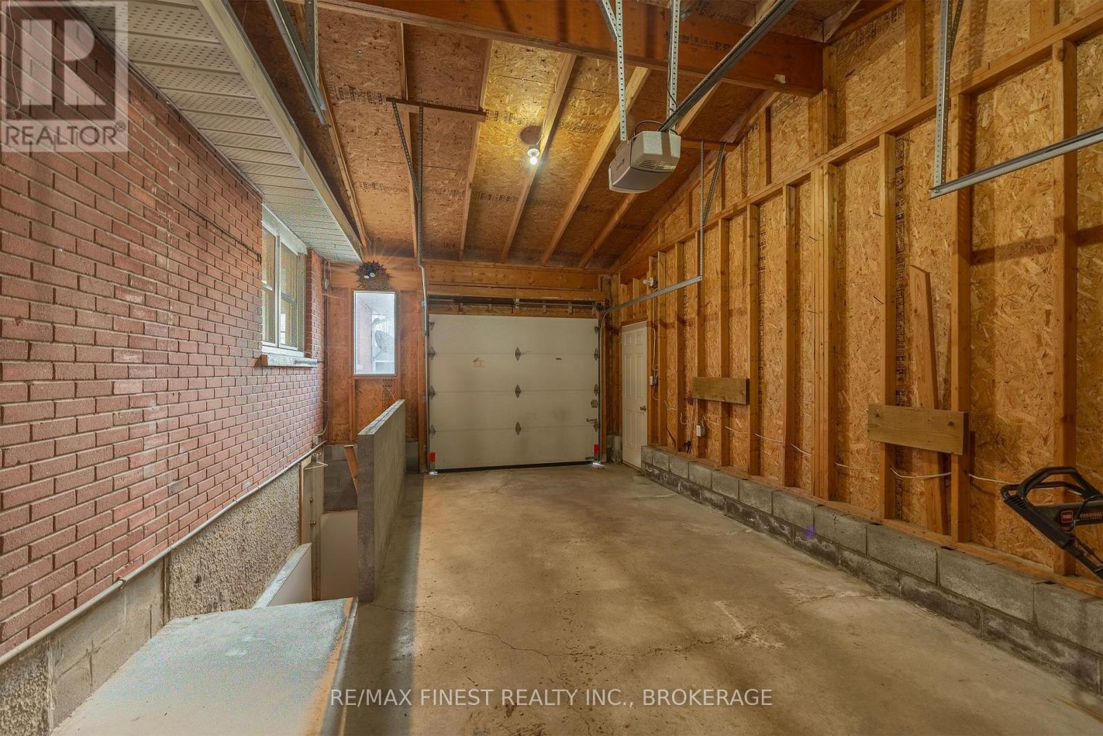 39 Lennox Street, Kingston, Ontario  K7M 4S3 - Photo 29 - X12923484