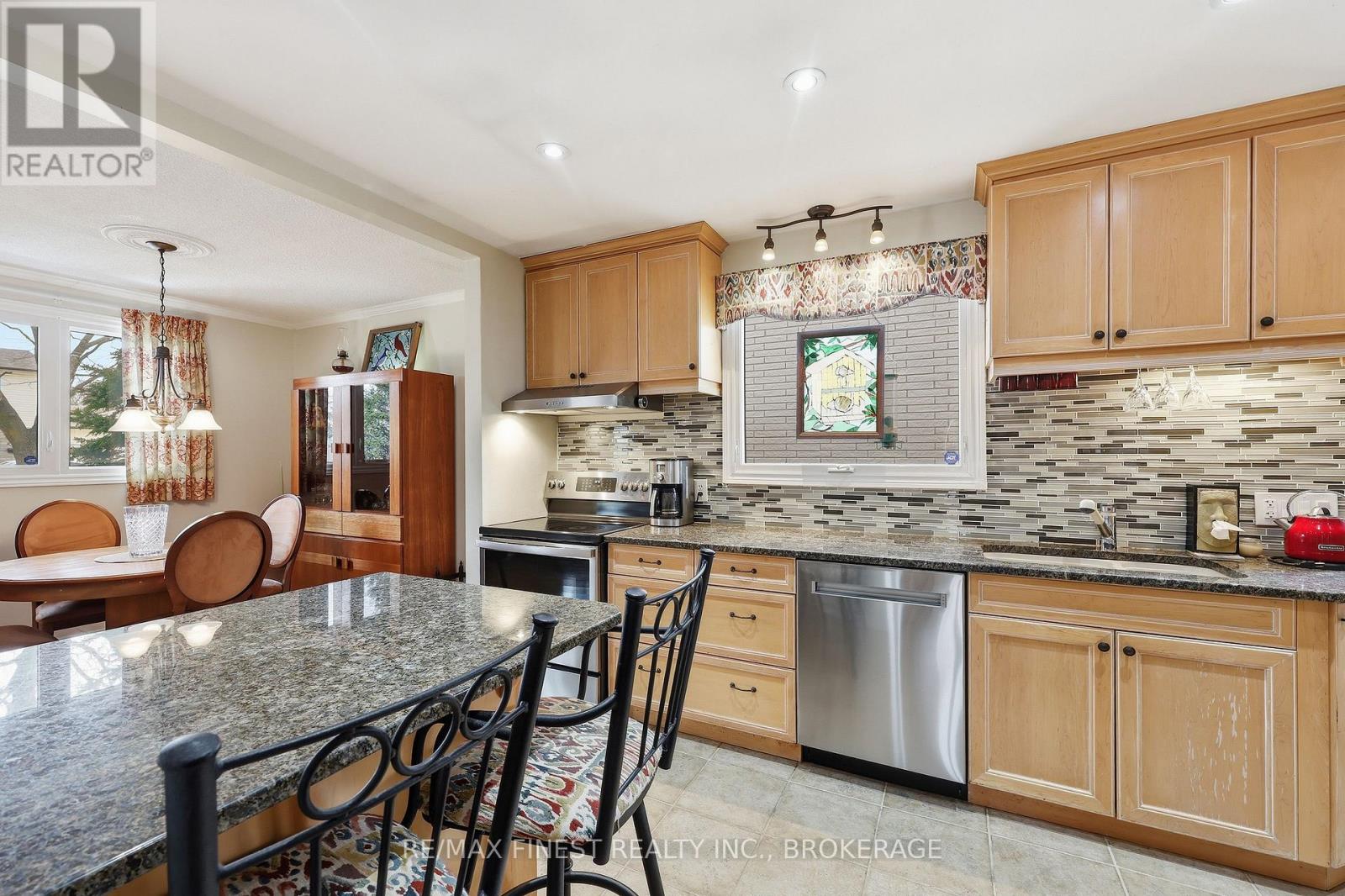 87 Old Oak Road, Kingston, Ontario  K7M 6X2 - Photo 26 - X12981182