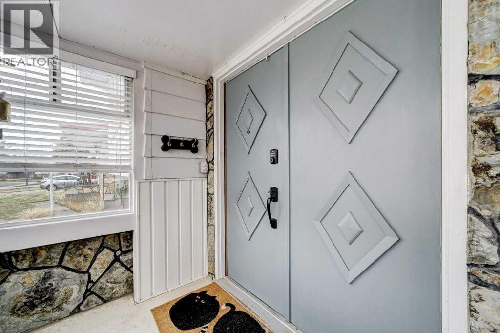 1815 Lakepoint Road S, Lethbridge, Alberta  T1K 3H5 - Photo 4 - A2297310