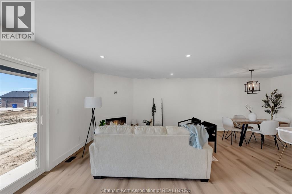 20 Cornerstone Place, Chatham, Ontario N7M 0V8 - Photo 12 - 26008765