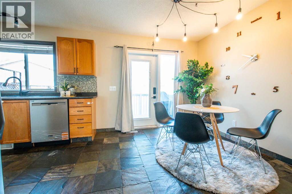 84 Hidden Green Nw, Calgary, Alberta  T3A 5K7 - Photo 17 - A2296267