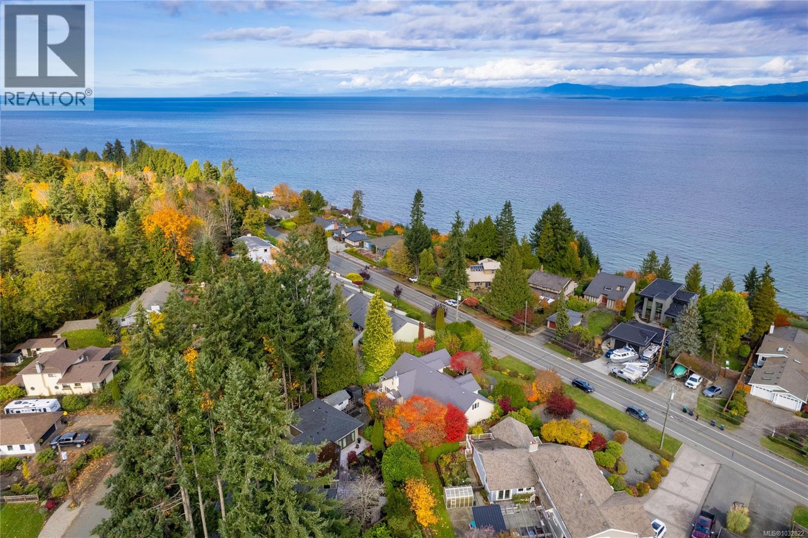 566 Crescent Rd W, Qualicum Beach, British Columbia  V9K 1J2 - Photo 49 - 1032822