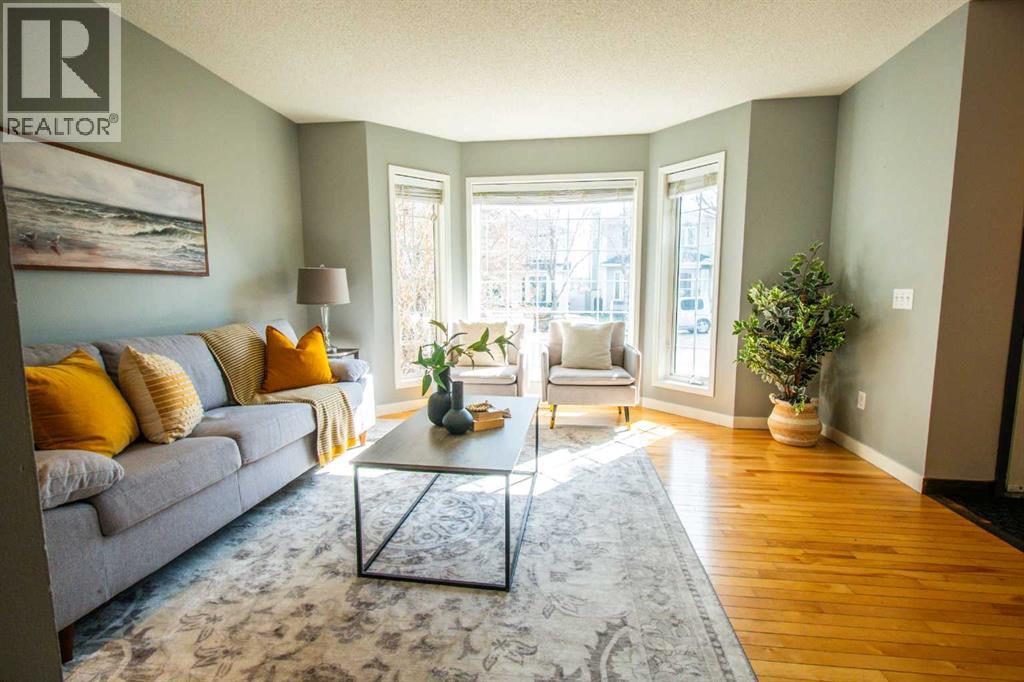 84 Hidden Green Nw, Calgary, Alberta  T3A 5K7 - Photo 7 - A2296267