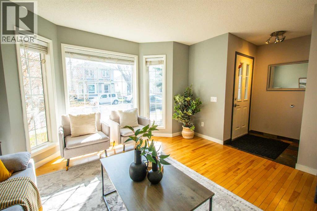 84 Hidden Green Nw, Calgary, Alberta  T3A 5K7 - Photo 8 - A2296267