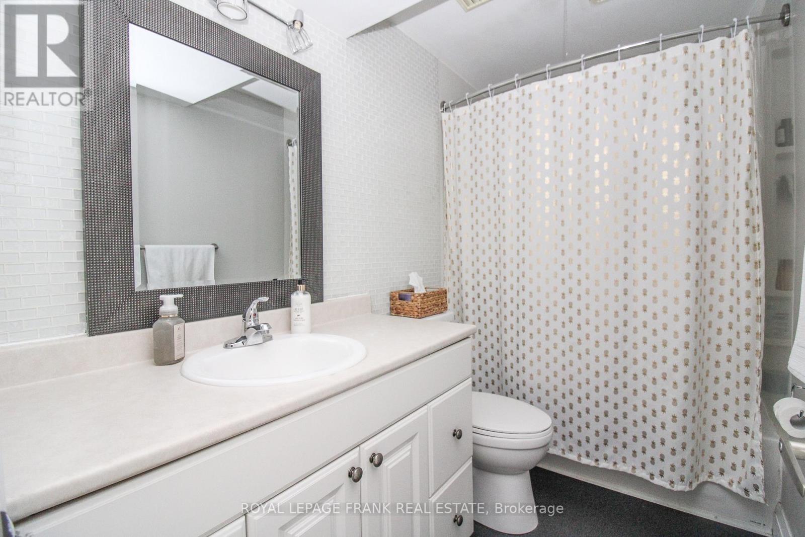 185 Milroy (Lower Unit) Drive, Peterborough, Ontario  K9H 7N7 - Photo 12 - X13040072