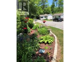 293 RIVERSIDE DRIVE, Kawartha Lakes, Ontario