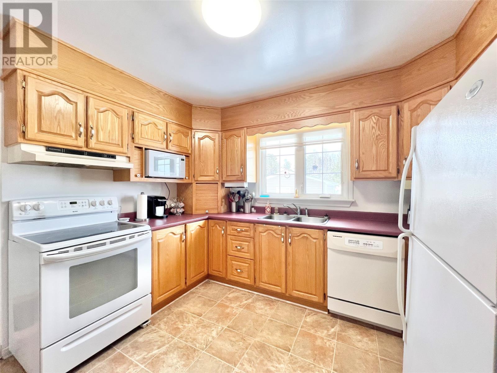 15 Church Road, Badger, Newfoundland & Labrador  A0H 1A0 - Photo 13 - 1296511