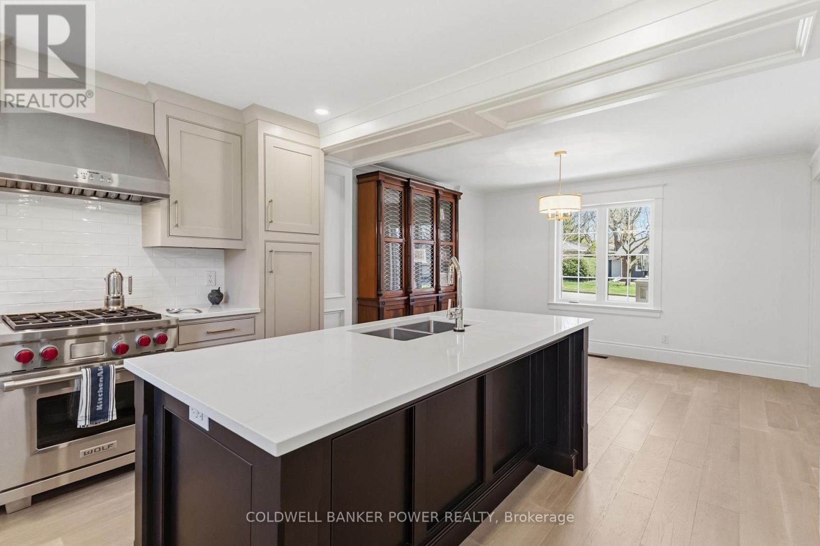 54 Lloyd Manor Crescent, London North, Ontario  N6H 3Z3 - Photo 20 - X13040094