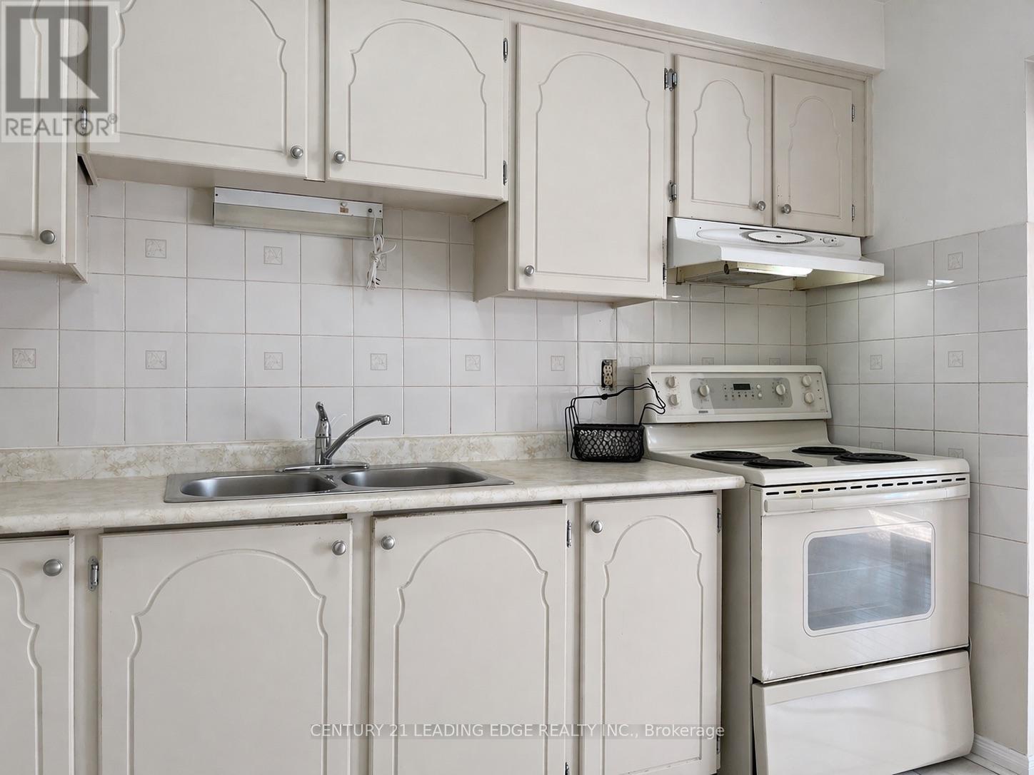 48 - 75 Dundalk Drive, Toronto, Ontario  M1P 4V1 - Photo 12 - E13037790