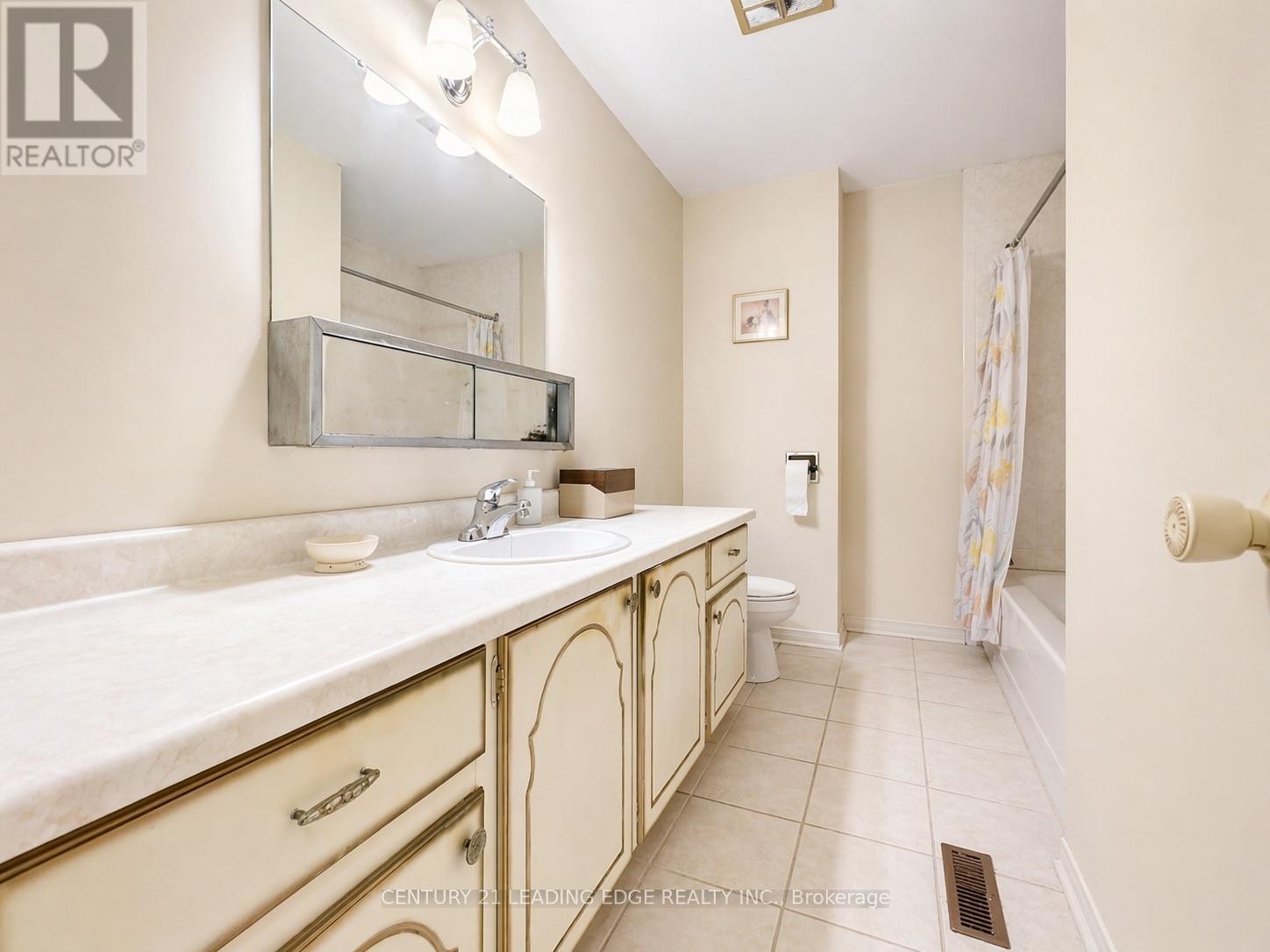 48 - 75 Dundalk Drive, Toronto, Ontario  M1P 4V1 - Photo 18 - E13037790