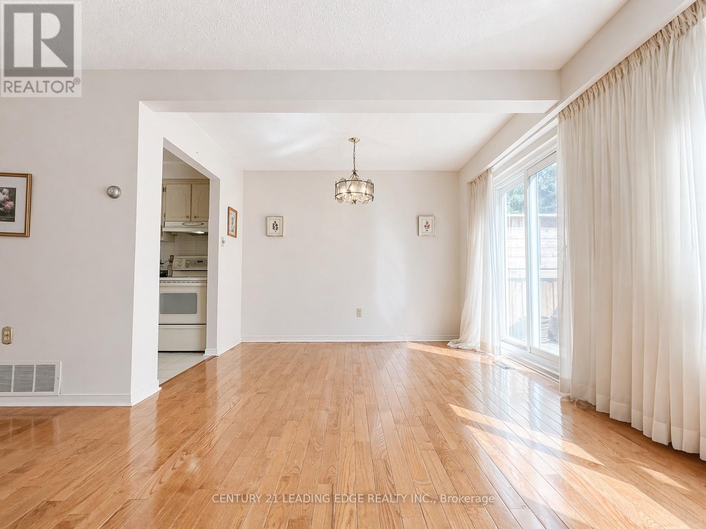 48 - 75 Dundalk Drive, Toronto, Ontario  M1P 4V1 - Photo 6 - E13037790