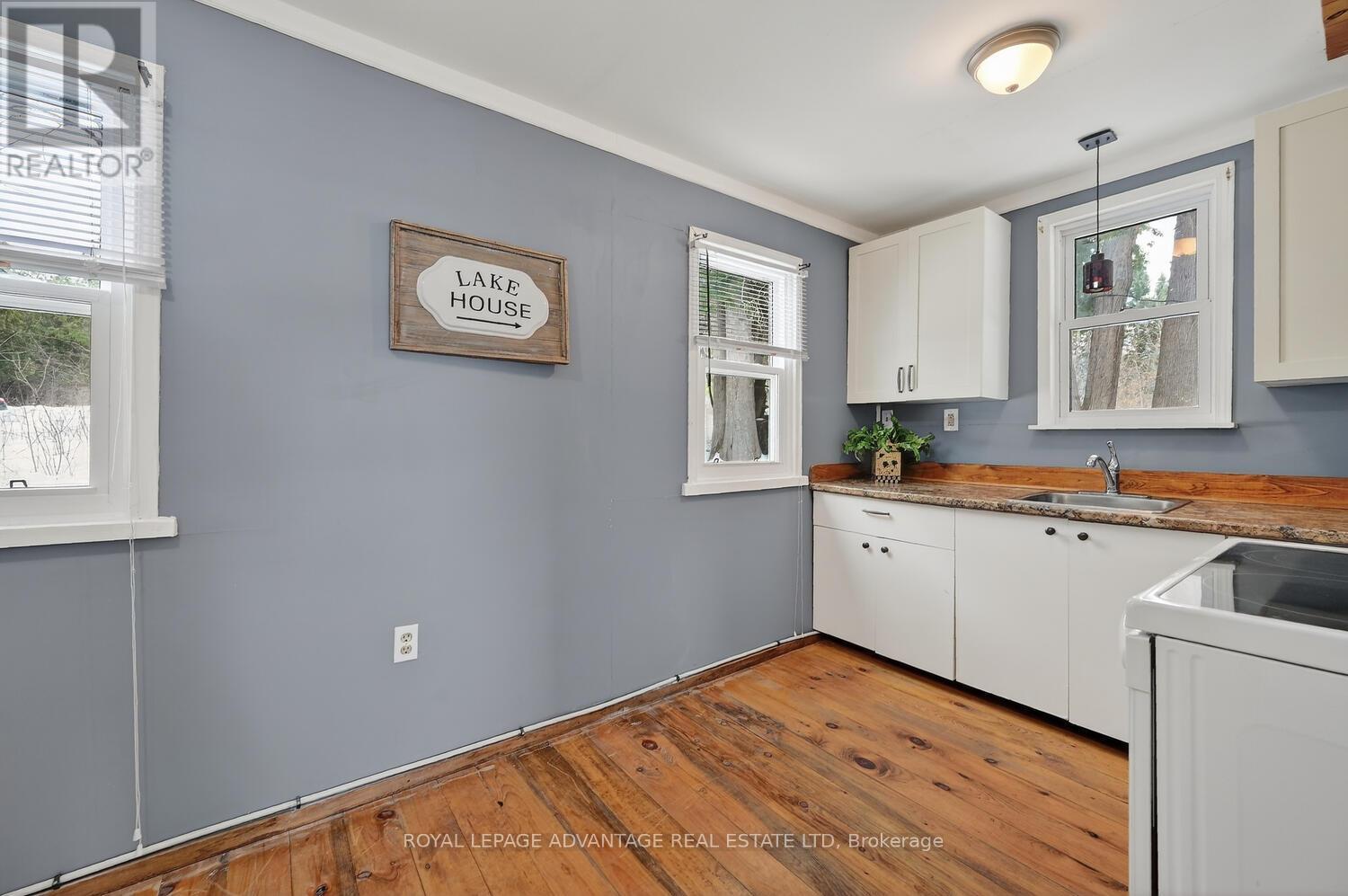 236 Hall's Lane, Tay Valley, Ontario  K7H 3C9 - Photo 11 - X12856522