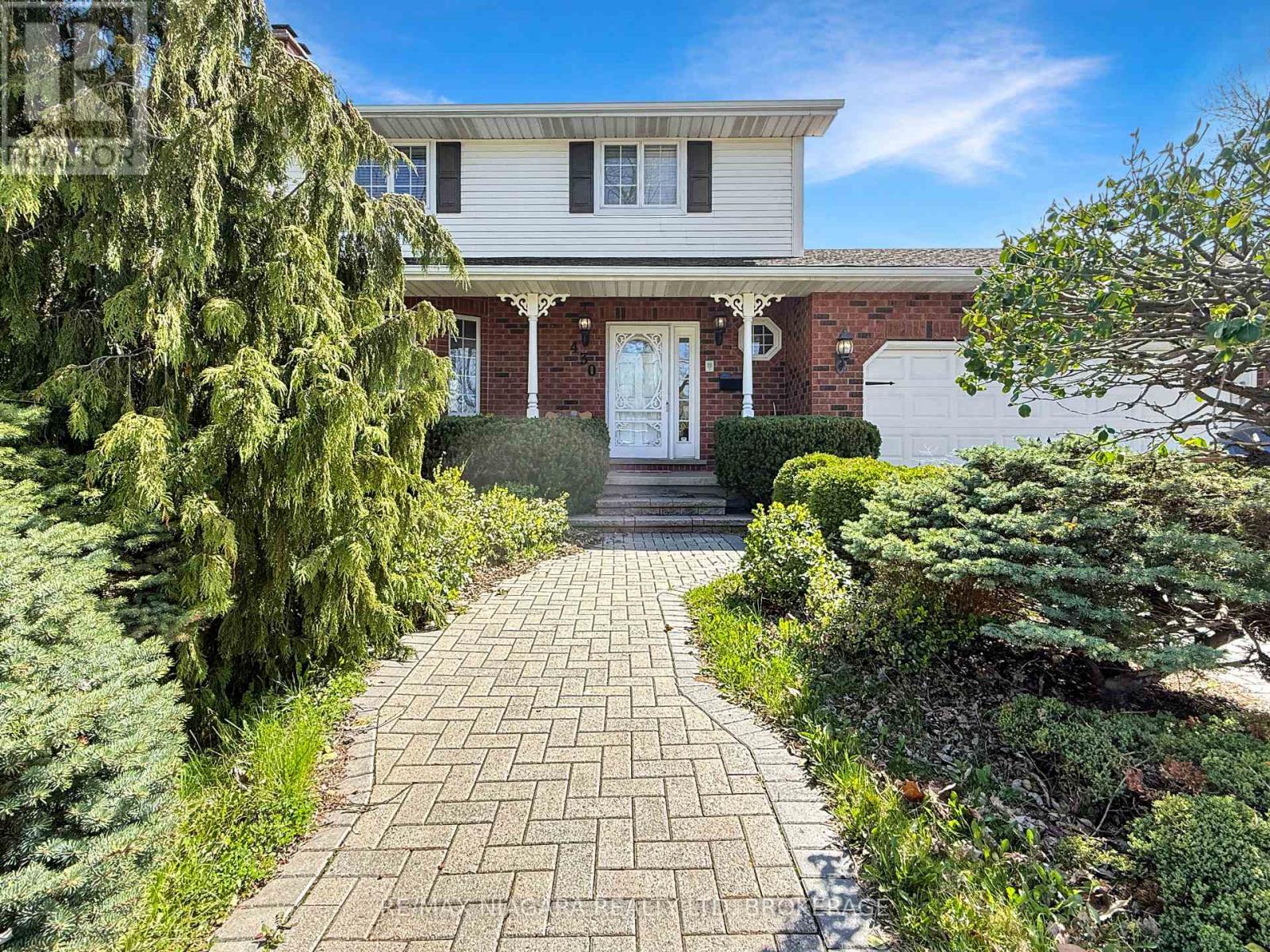 430 Gorham Road, Fort Erie, Ontario  L0S 1N0 - Photo 2 - X12705910