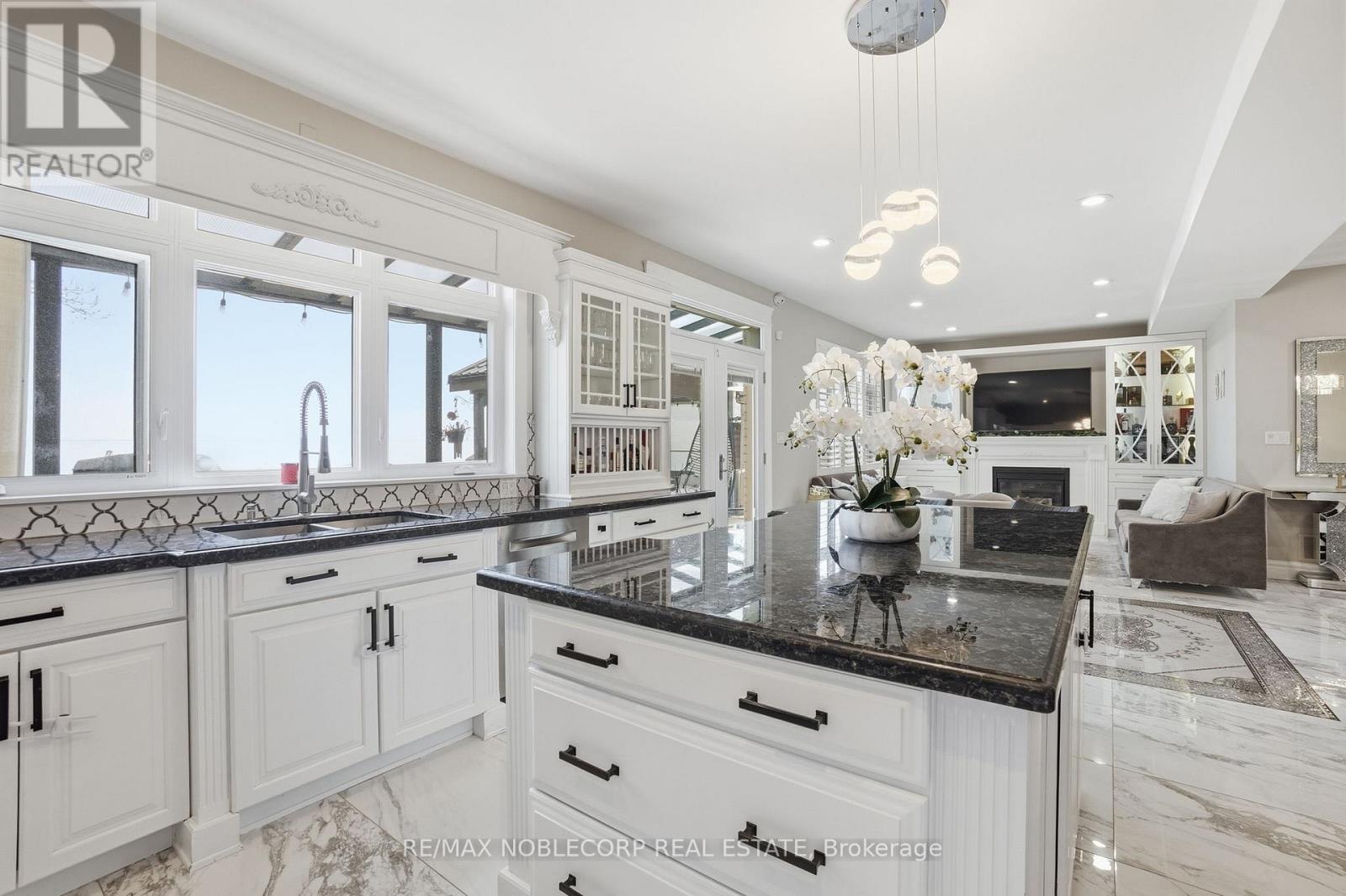 15 Palm Beach Road, Oro-Medonte, Ontario  L0L 1T0 - Photo 15 - S13035232