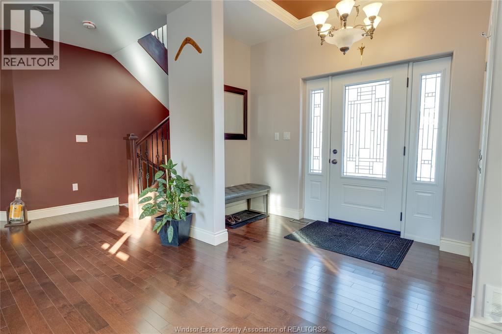 365 Neal Boulevard, Windsor, Ontario  N9G 1T5 - Photo 3 - 26009117