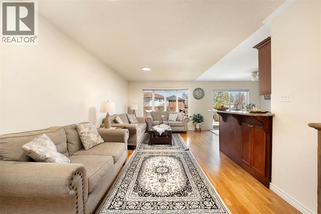 1024 North Talbot, Windsor, Ontario  N9G 2S3 - Photo 9 - 26009105