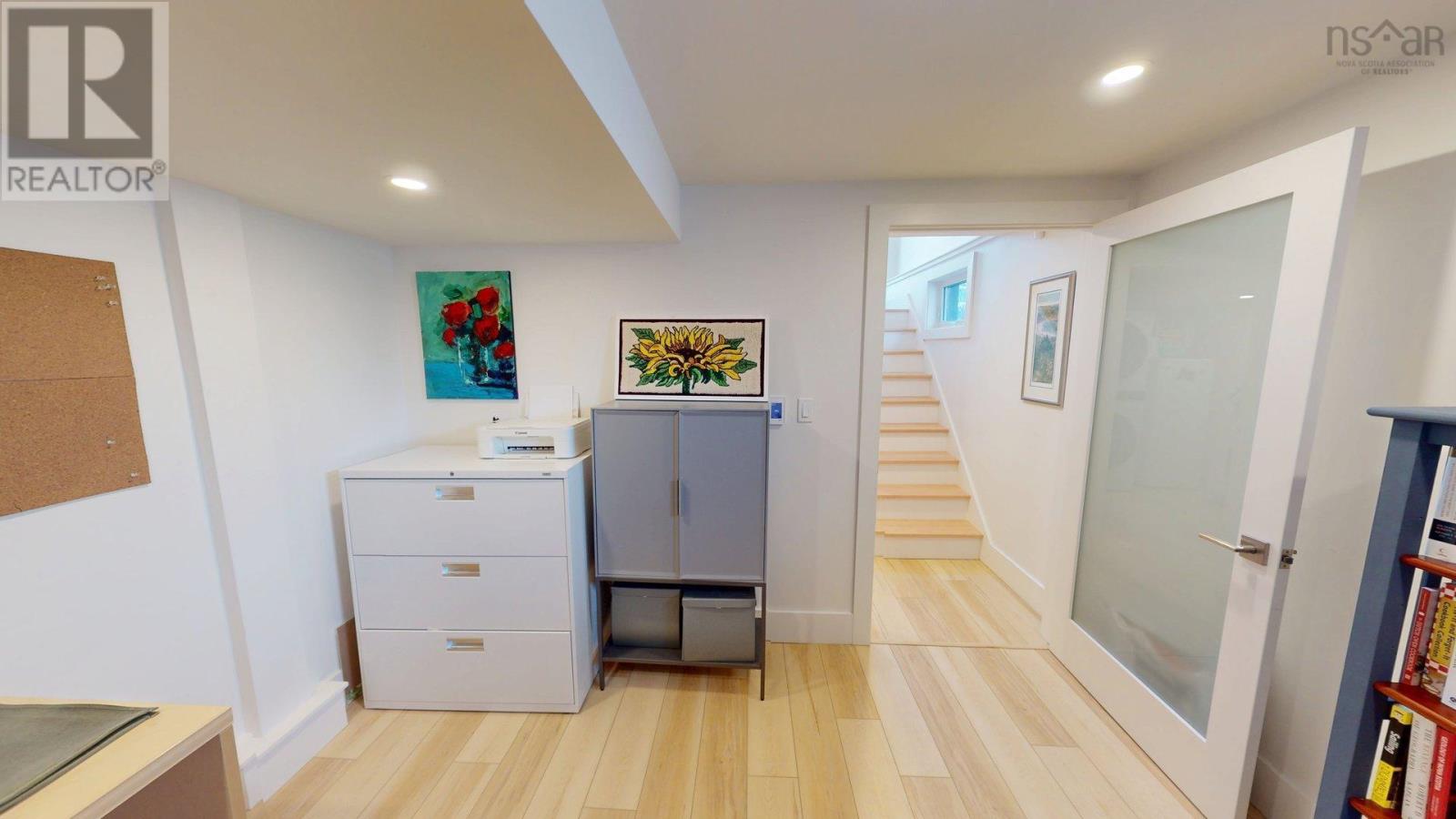 6368 Edinburgh Street, Halifax, Nova Scotia  B3L 1W4 - Photo 39 - 202603274