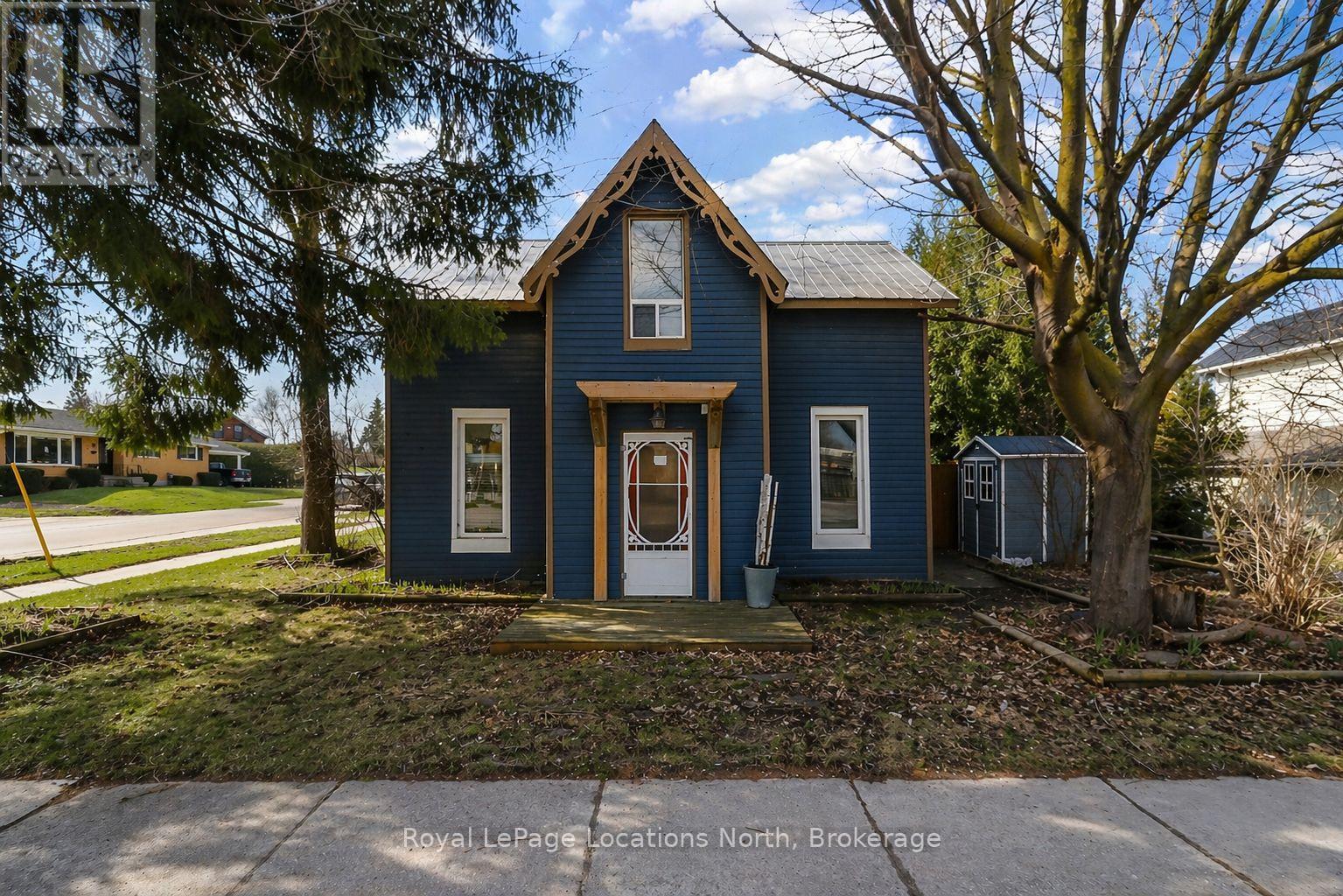 74 Rodney Street, Collingwood, Ontario  L9Y 1C8 - Photo 2 - S13040028