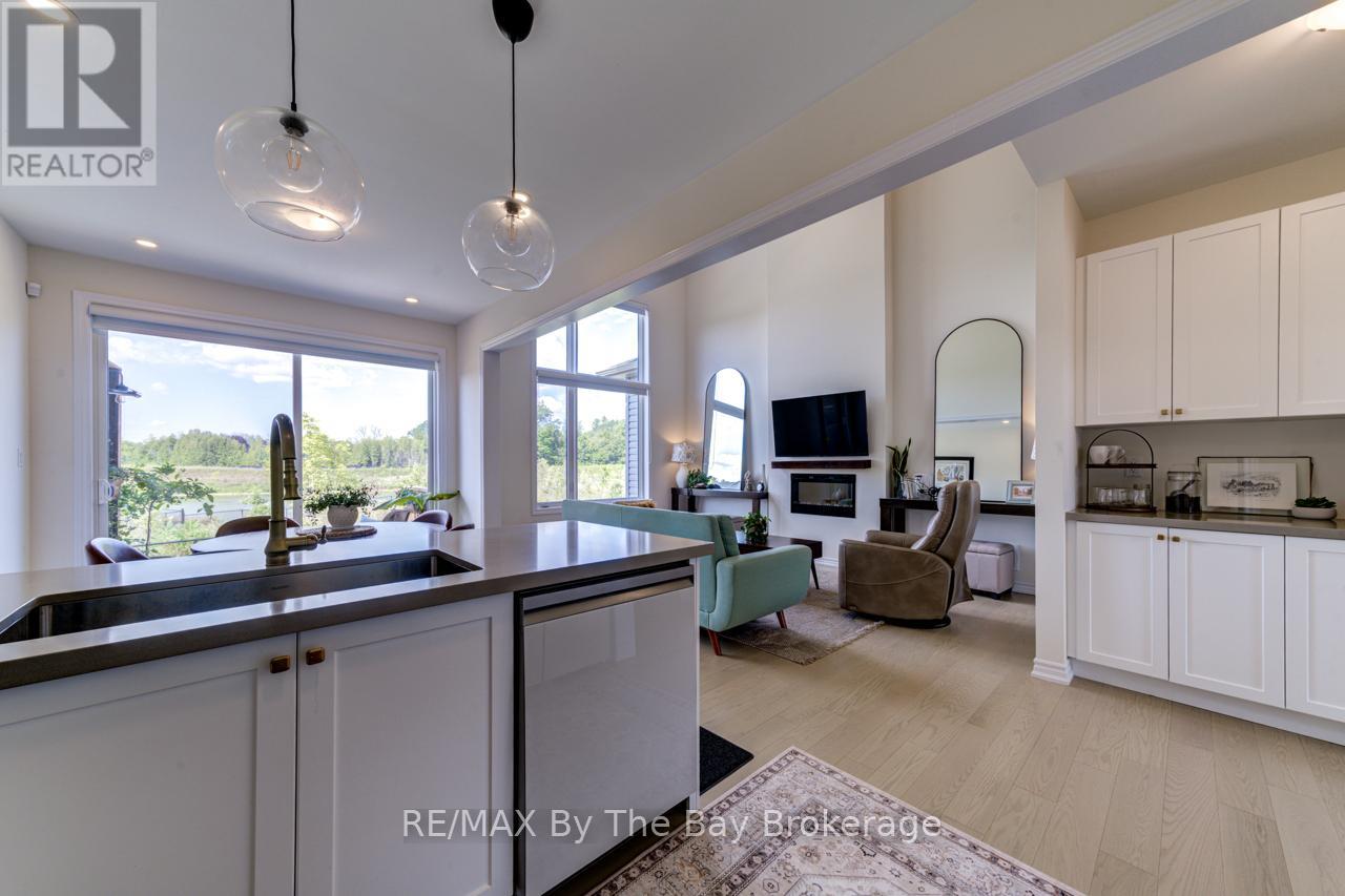 33 Nicort Road, Wasaga Beach, Ontario  L9Z 1J7 - Photo 12 - S13040062