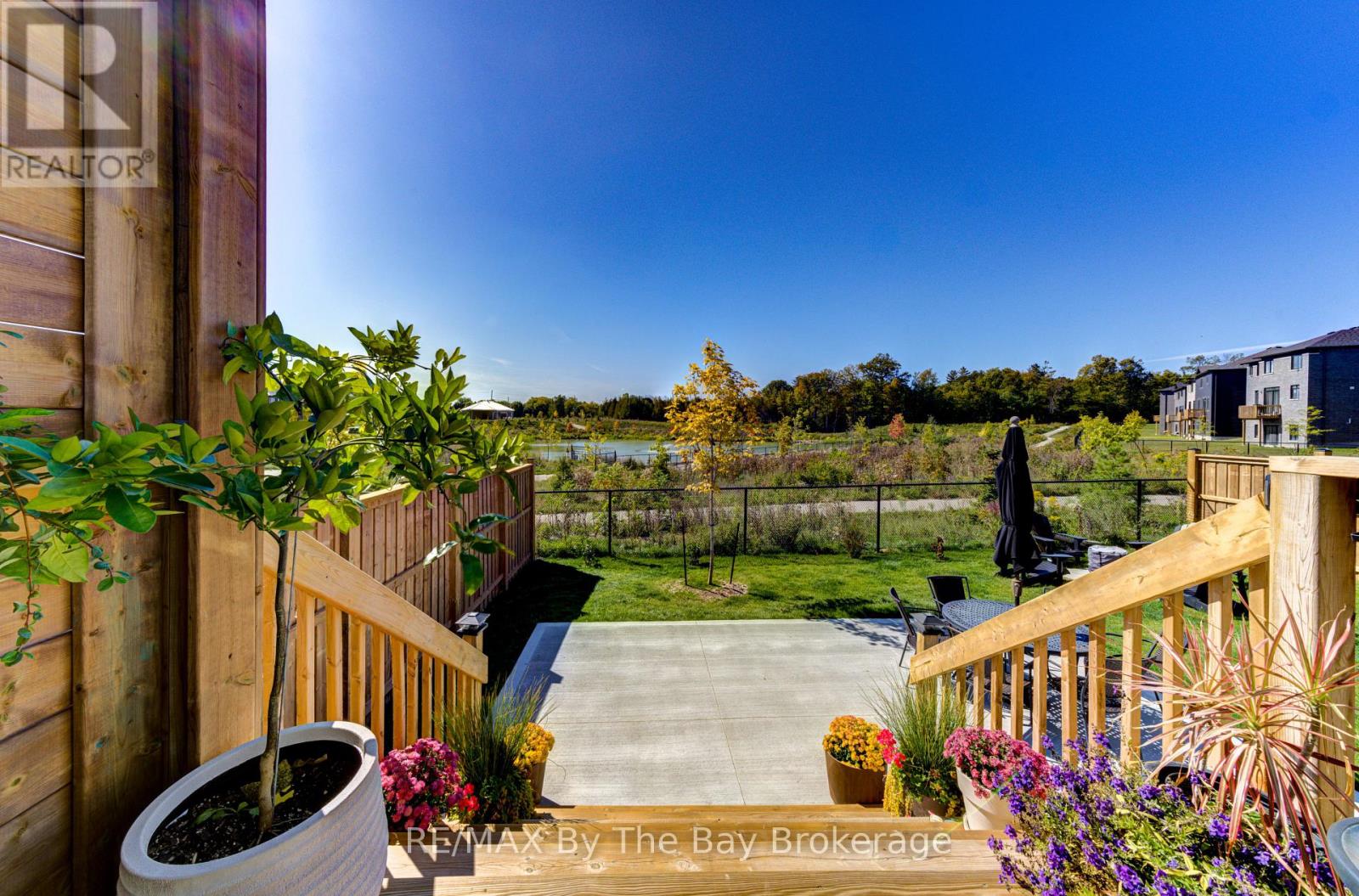 33 Nicort Road, Wasaga Beach, Ontario  L9Z 1J7 - Photo 20 - S13040062