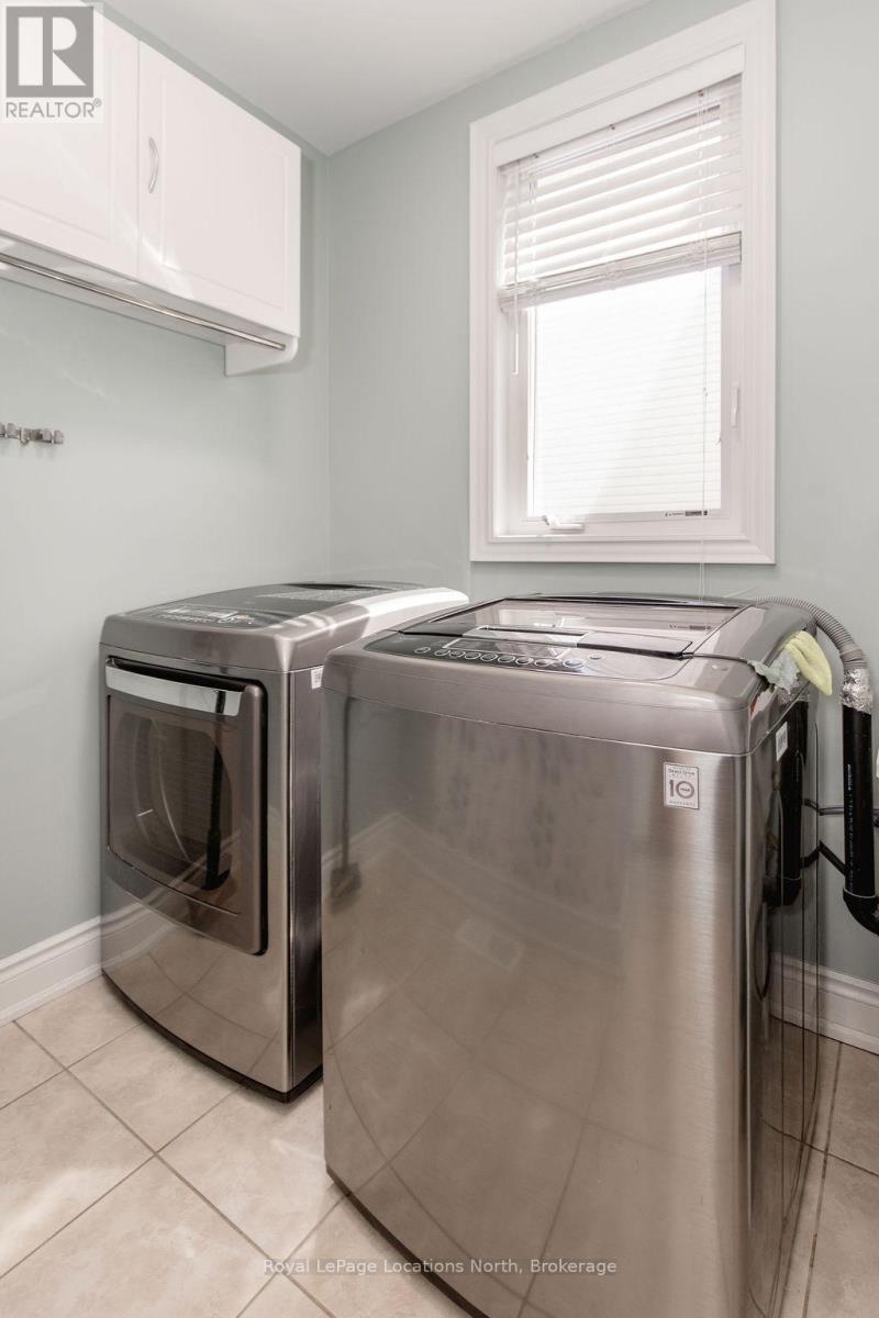 11 Christy Drive, Wasaga Beach, Ontario  L9Z 1S7 - Photo 14 - S13040118