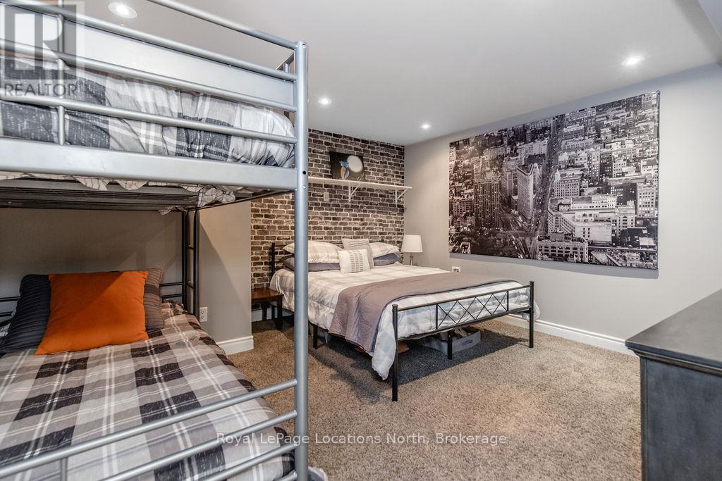 11 Christy Drive, Wasaga Beach, Ontario  L9Z 1S7 - Photo 26 - S13040118